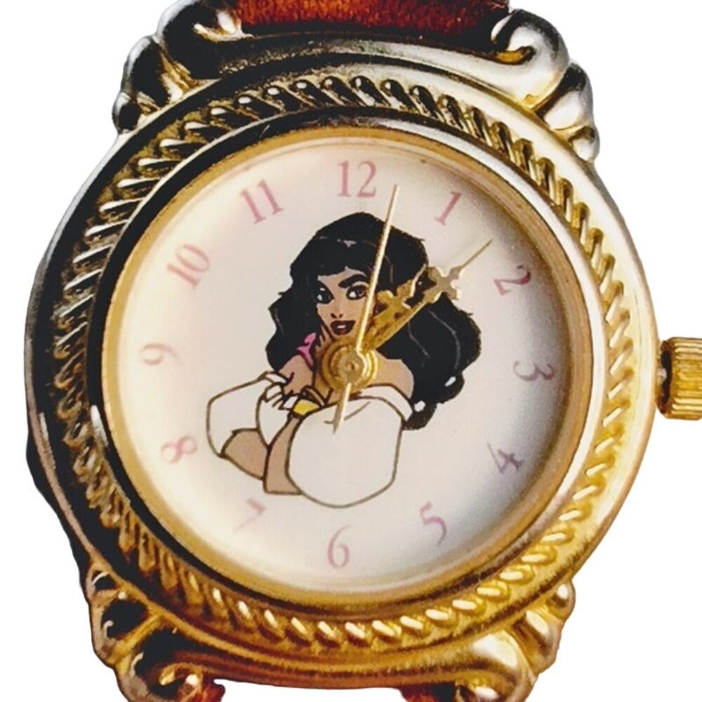 Disney Store VTG HTF Hunchback Notre Dame Esmeralda Watch